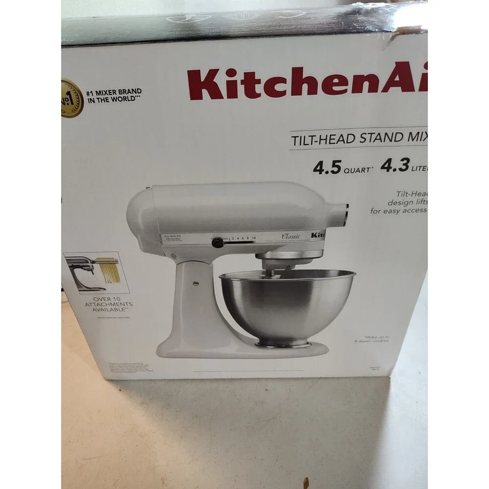 KitchenAid Classic Series K455 4.5 Quart Tilt-Head Stand Mixer - White 858